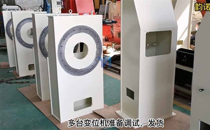 焊接机器人0321.jpg